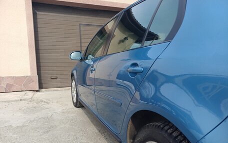 Volkswagen Golf V, 2006 год, 600 000 рублей, 1 фотография