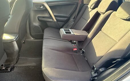 Toyota RAV4, 2013 год, 1 585 000 рублей, 19 фотография