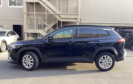 Toyota Corolla, 2023 год, 1 951 000 рублей, 2 фотография