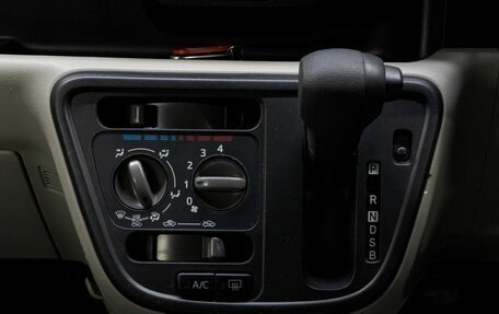 Toyota Passo III, 2019 год, 1 030 000 рублей, 23 фотография