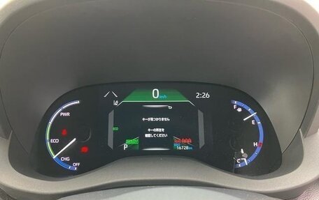 Toyota Yaris, 2023 год, 1 479 000 рублей, 11 фотография