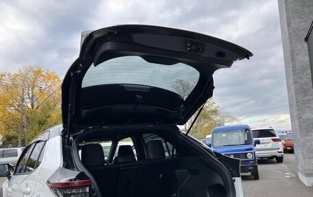 Toyota Yaris, 2023 год, 1 479 000 рублей, 17 фотография