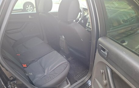 Ford Focus II рестайлинг, 2006 год, 450 000 рублей, 13 фотография