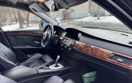 BMW 5 серия, 2008 год, 1 050 000 рублей, 14 фотография