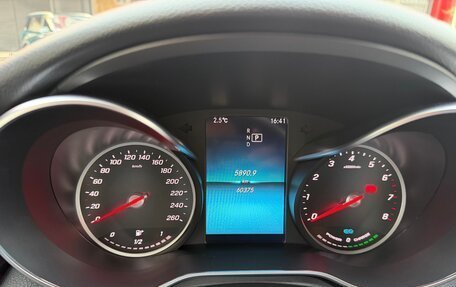 Mercedes-Benz C-Класс, 2018 год, 3 500 000 рублей, 29 фотография