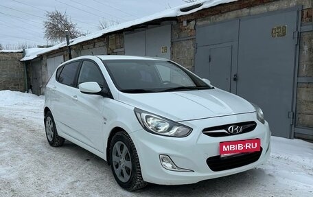 Hyundai Solaris II рестайлинг, 2014 год, 899 000 рублей, 5 фотография