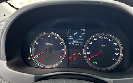 Hyundai Solaris II рестайлинг, 2014 год, 899 000 рублей, 16 фотография