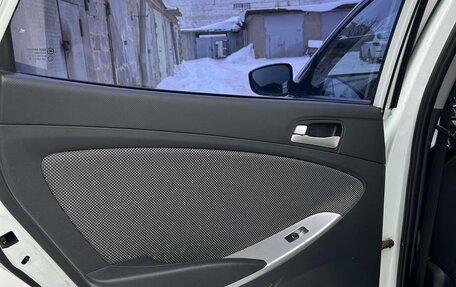 Hyundai Solaris II рестайлинг, 2014 год, 899 000 рублей, 22 фотография