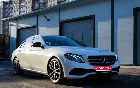 Mercedes-Benz E-Класс, 2016 год, 2 800 000 рублей, 11 фотография