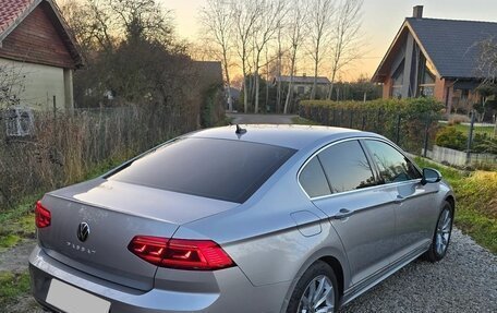 Volkswagen Passat B8 рестайлинг, 2021 год, 1 870 000 рублей, 11 фотография