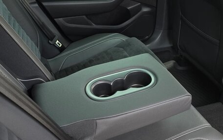 Volkswagen Passat B8 рестайлинг, 2021 год, 1 870 000 рублей, 25 фотография