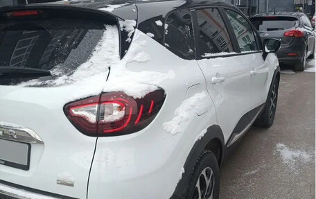 Renault Kaptur I рестайлинг, 2021 год, 1 690 000 рублей, 7 фотография