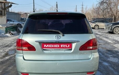 Toyota Ipsum II, 2003 год, 670 000 рублей, 13 фотография