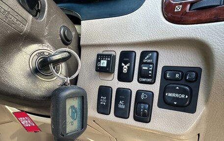 Toyota Ipsum II, 2003 год, 670 000 рублей, 25 фотография