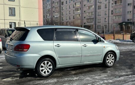 Toyota Ipsum II, 2003 год, 670 000 рублей, 33 фотография