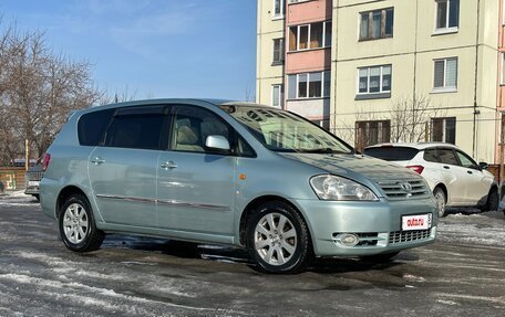 Toyota Ipsum II, 2003 год, 670 000 рублей, 29 фотография