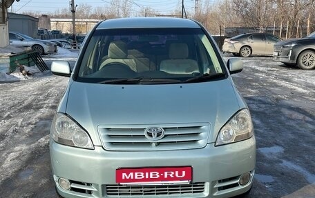 Toyota Ipsum II, 2003 год, 670 000 рублей, 32 фотография