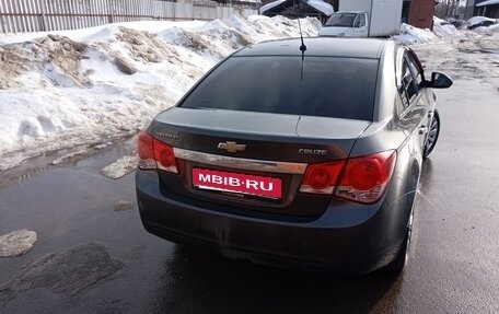 Chevrolet Cruze II, 2011 год, 580 000 рублей, 7 фотография