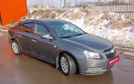 Chevrolet Cruze II, 2011 год, 580 000 рублей, 4 фотография