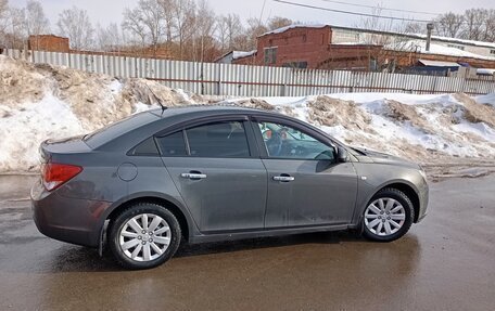 Chevrolet Cruze II, 2011 год, 580 000 рублей, 9 фотография