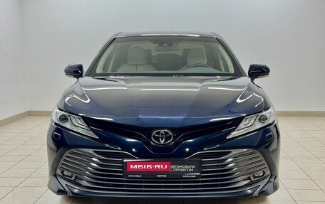 Toyota Camry, 2019 год, 3 131 000 рублей, 2 фотография