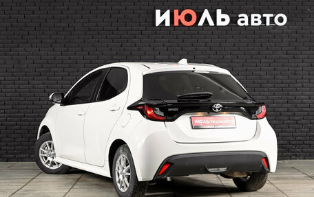 Toyota Yaris, 2021 год, 1 250 000 рублей, 6 фотография