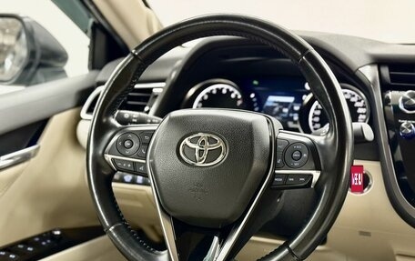 Toyota Camry, 2019 год, 3 131 000 рублей, 18 фотография