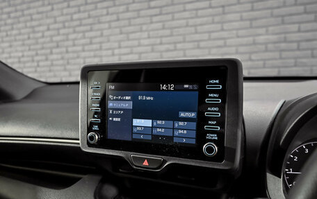 Toyota Yaris, 2021 год, 1 250 000 рублей, 15 фотография