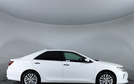 Toyota Camry, 2015 год, 1 890 000 рублей, 5 фотография