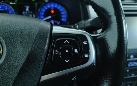 Toyota Camry, 2015 год, 1 890 000 рублей, 20 фотография