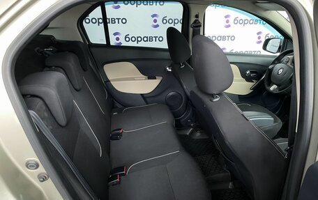 Renault Logan II, 2016 год, 870 000 рублей, 14 фотография
