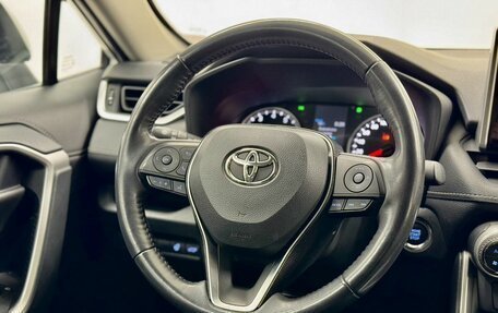 Toyota RAV4, 2021 год, 3 745 000 рублей, 19 фотография