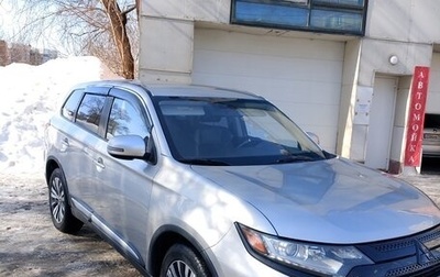 Mitsubishi Outlander III рестайлинг 3, 2019 год, 2 600 000 рублей, 1 фотография