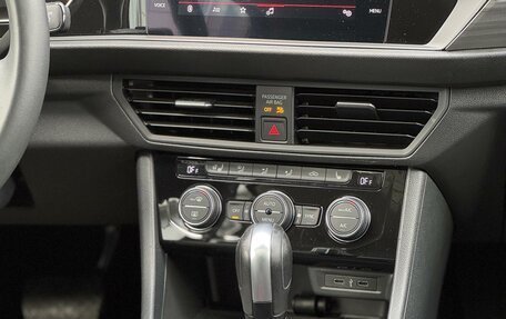 Volkswagen Jetta VII, 2020 год, 1 899 990 рублей, 7 фотография