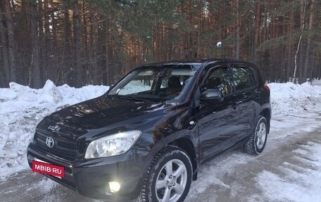 Toyota RAV4, 2006 год, 900 000 рублей, 2 фотография