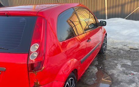 Ford Fiesta, 2007 год, 300 000 рублей, 3 фотография