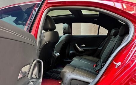 Mercedes-Benz A-Класс, 2022 год, 2 226 000 рублей, 10 фотография