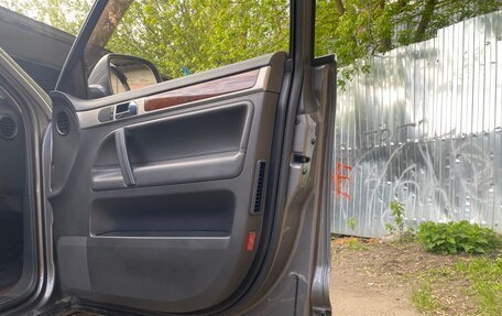 Volkswagen Touareg III, 2008 год, 1 599 999 рублей, 10 фотография