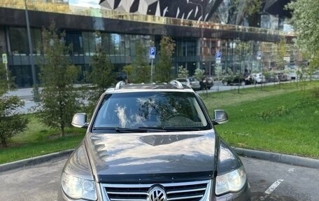 Volkswagen Touareg III, 2008 год, 1 599 999 рублей, 2 фотография