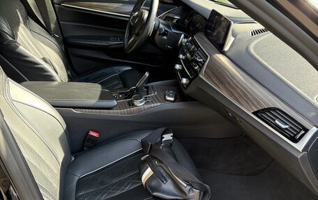 BMW 5 серия, 2019 год, 4 650 000 рублей, 9 фотография