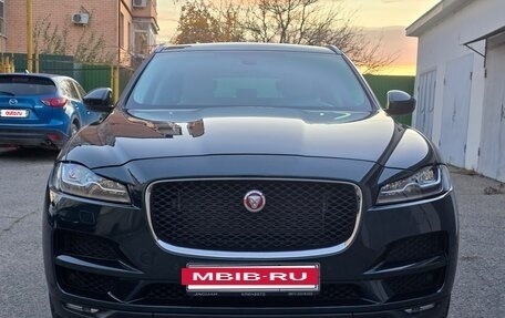 Jaguar F-Pace, 2018 год, 5 080 000 рублей, 2 фотография