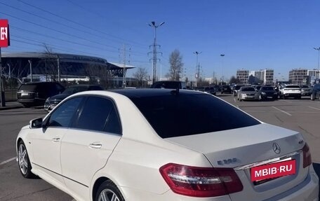 Mercedes-Benz E-Класс, 2011 год, 1 630 000 рублей, 10 фотография