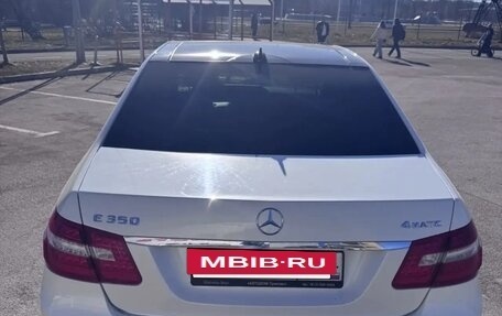 Mercedes-Benz E-Класс, 2011 год, 1 630 000 рублей, 9 фотография