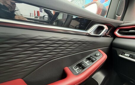 Geely Coolray I, 2024 год, 2 050 000 рублей, 15 фотография