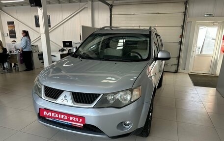 Mitsubishi Outlander III рестайлинг 3, 2008 год, 968 000 рублей, 5 фотография