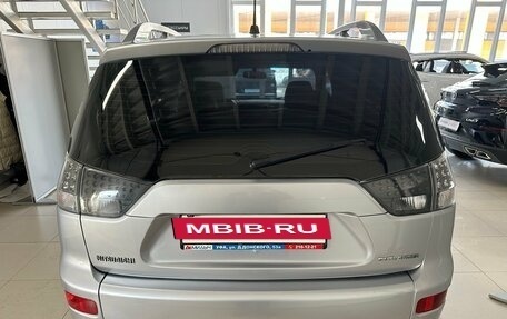 Mitsubishi Outlander III рестайлинг 3, 2008 год, 968 000 рублей, 9 фотография