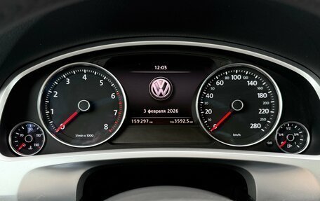 Volkswagen Touareg III, 2015 год, 2 870 000 рублей, 12 фотография