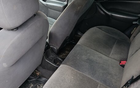 Ford Focus IV, 2001 год, 305 000 рублей, 18 фотография