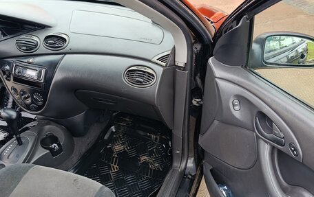 Ford Focus IV, 2001 год, 305 000 рублей, 15 фотография