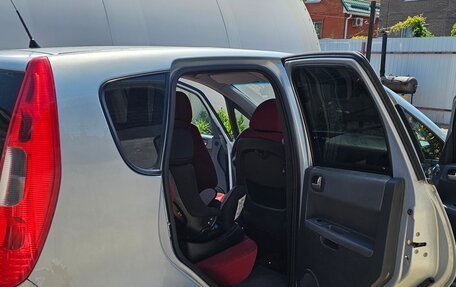 Mitsubishi Colt VI рестайлинг, 2005 год, 399 000 рублей, 14 фотография